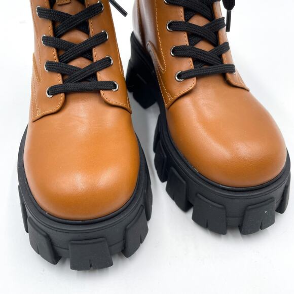 Marc Fisher Happy Lug Boots Platform Brown Leather Lace Up Ankle Combat Sz 6.5 - Picture 4 of 10